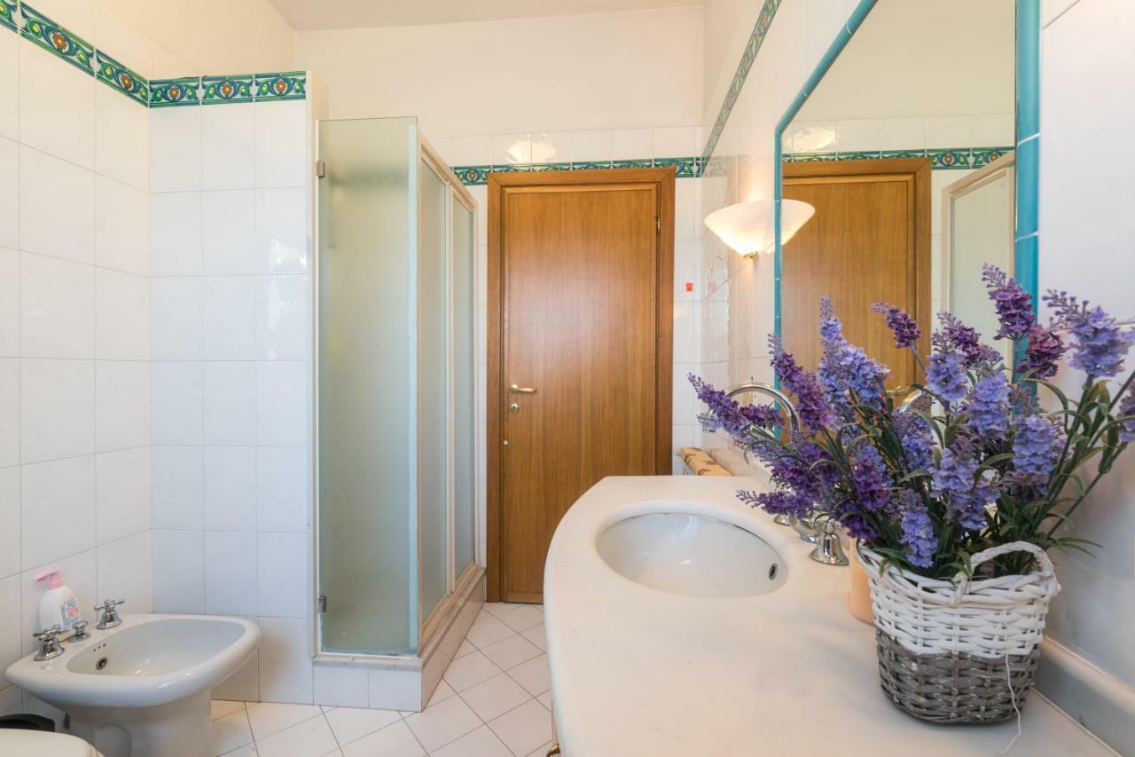 Casa Mimosa Apartment Viareggio Ngoại thất bức ảnh